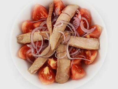 Ensalada tomate y vetresca